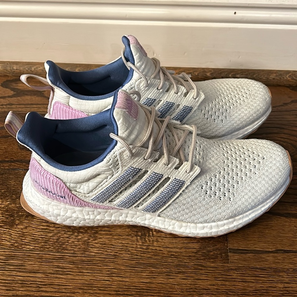 Adidas ultra boost women’s shoes